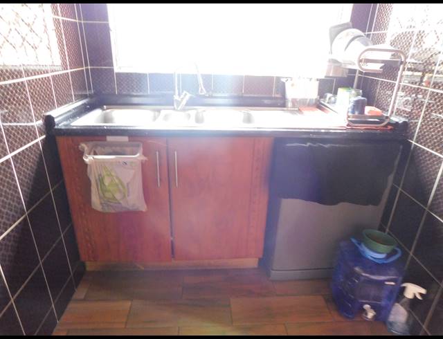4 BEDROOM HOUSE FOR SALE IN ARENA PARK